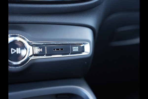 Volvo XC40 1.5 T2 Plus Bright | Harman/Kardon | 360° Camera | Pilot Assist |