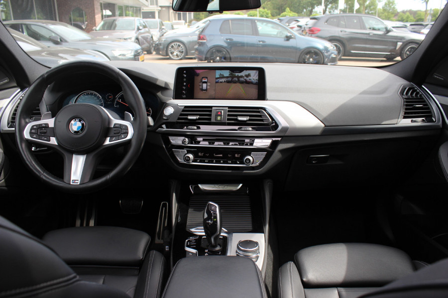 BMW X4 xDrive20i High Exe. M Sport / Panoramadak / 360Camera / Leder / 20'' / Harman Kardon / Navigatie / Dodehoek / DAB / Stoelverwarming / ACC