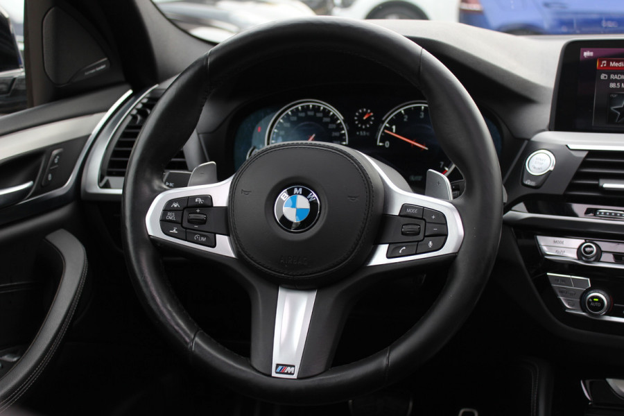 BMW X4 xDrive20i High Exe. M Sport / Panoramadak / 360Camera / Leder / 20'' / Harman Kardon / Navigatie / Dodehoek / DAB / Stoelverwarming / ACC