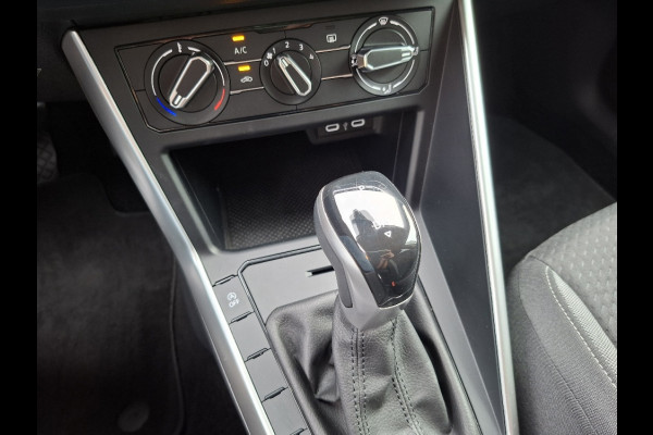 Volkswagen Taigo 1.0 TSI Life Business * AUTOMAAT * Apple Carplay * 37.000KM!