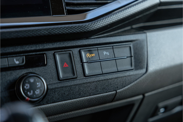 Volkswagen Transporter 2.0 TDI BULLI | ACC | Bi-Xenon | Virtual Cockpit | CarPlay | Discover Pro | Camera | Navigatie | MF Stuur | Nieuwe APK