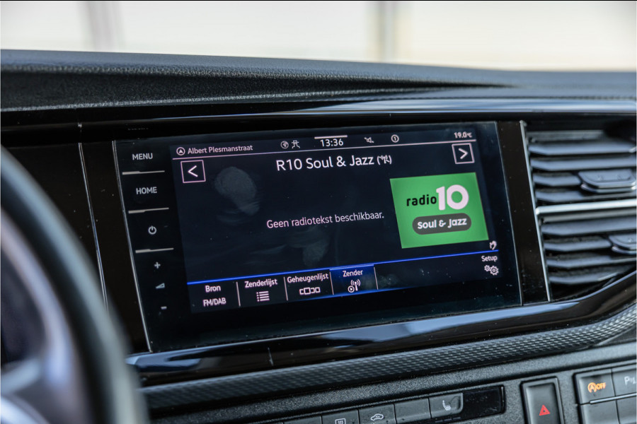 Volkswagen Transporter 2.0 TDI BULLI | ACC | Bi-Xenon | Virtual Cockpit | CarPlay | Discover Pro | Camera | Navigatie | MF Stuur | Nieuwe APK