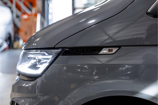 Volkswagen Transporter 2.0 TDI BULLI | ACC | Bi-Xenon | Virtual Cockpit | CarPlay | Discover Pro | Camera | Navigatie | MF Stuur | Nieuwe APK