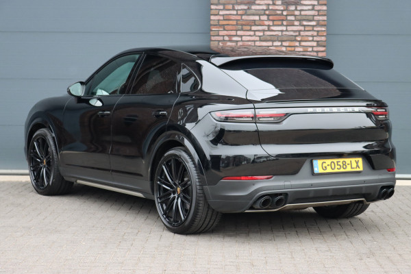 Porsche Cayenne Coupé 3.0 Aut8 | Luchtvering | Panoramadak | BOSE | Trekhaak | Leder | Memory | Stoelverwarming V+A | PDLS | Sport-Chrono-pakket | Soft-Close | Verwarmd Stuurwiel |