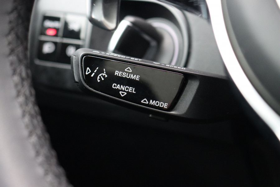 Porsche Cayenne Coupé 3.0 Aut8 | Luchtvering | Panoramadak | BOSE | Trekhaak | Leder | Memory | Stoelverwarming V+A | PDLS | Sport-Chrono-pakket | Soft-Close | Verwarmd Stuurwiel |