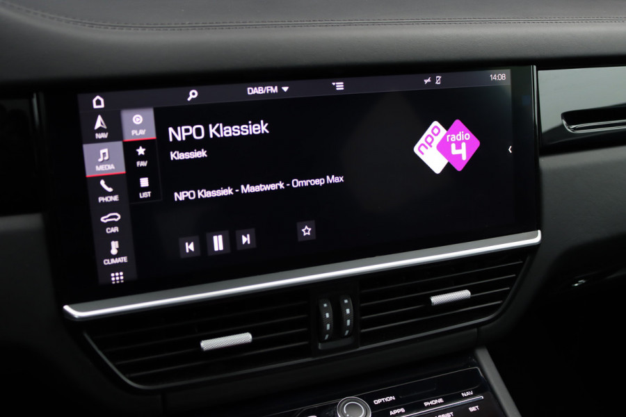 Porsche Cayenne Coupé 3.0 Aut8 | Luchtvering | Panoramadak | BOSE | Trekhaak | Leder | Memory | Stoelverwarming V+A | PDLS | Sport-Chrono-pakket | Soft-Close | Verwarmd Stuurwiel |