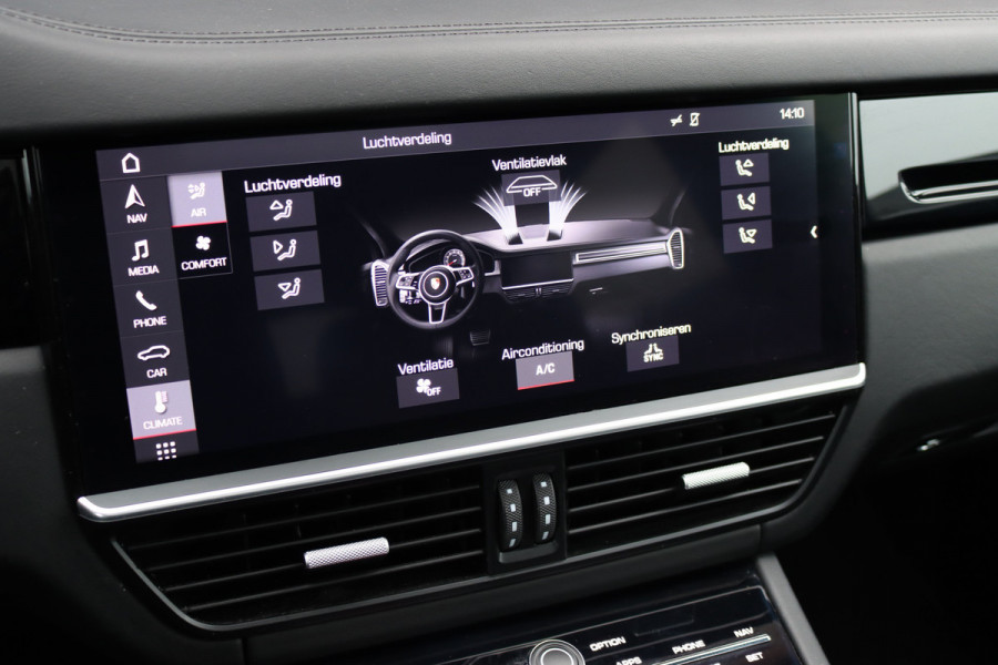 Porsche Cayenne Coupé 3.0 Aut8 | Luchtvering | Panoramadak | BOSE | Trekhaak | Leder | Memory | Stoelverwarming V+A | PDLS | Sport-Chrono-pakket | Soft-Close | Verwarmd Stuurwiel |