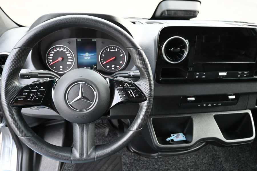 Mercedes-Benz Sprinter 317 CDI L2H2 Pro LED, Geveerde stoel, Navigatie met camera