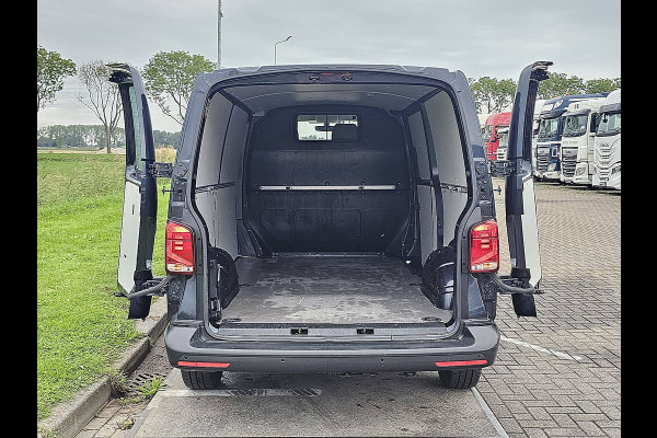 Volkswagen Transporter 2.0 TDI L2H1 30 Airco, Pdc, Carplay, Navi