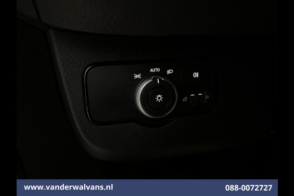 Mercedes-Benz Sprinter 211 CDI 115pk L2H2 Euro6 Airco | Camera | Trekhaak | Bijrijdersbank Bluetooth Telefoonvoorbereiding