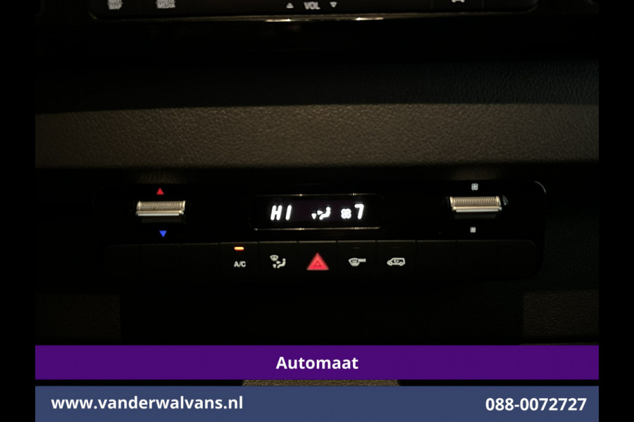 Mercedes-Benz Sprinter 317 CDI 170pk 9G-Tronic Automaat L2H2 Euro6 Airco | Camera | Navigatie | LED | Cruisecontrol Chauffeursstoel, Stoelverwarming, 270 Graden Achterdeuren, Parkeersensoren, Bijrijdersbank, 3500kg Trekvermogen mogelijk!