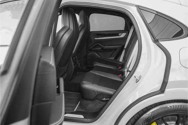 Porsche Cayenne Coupé 3.0 E-Hybrid Sport Design Pano ACC Stoelventilatie 18-wegs Bose 22"