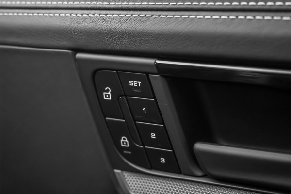 Porsche Cayenne Coupé 3.0 E-Hybrid Sport Design Pano ACC Stoelventilatie 18-wegs Bose 22"