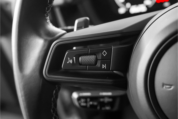 Porsche Cayenne Coupé 3.0 E-Hybrid Sport Design Pano ACC Stoelventilatie 18-wegs Bose 22"