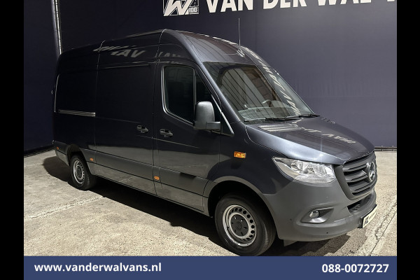 Mercedes-Benz Sprinter 317 CDI 170pk L2H2 Euro6 Airco | 360 graden Camera | Apple Carplay | Cruisecontrol | Stoelverwarming Android Auto, Chauffeursstoel, Parkeersensoren, Bijrijdersbank