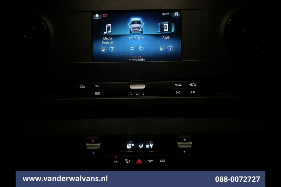 Mercedes-Benz Sprinter 317 CDI 170pk L2H2 Euro6 Airco | 360 graden Camera | Apple Carplay | Cruisecontrol | Stoelverwarming Android Auto, Chauffeursstoel, Parkeersensoren, Bijrijdersbank