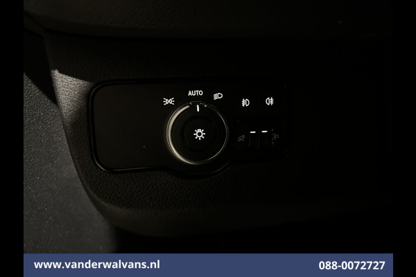 Mercedes-Benz Sprinter 317 CDI 170pk L2H2 Euro6 Airco | 360 graden Camera | Apple Carplay | Cruisecontrol | Stoelverwarming Android Auto, Chauffeursstoel, Parkeersensoren, Bijrijdersbank