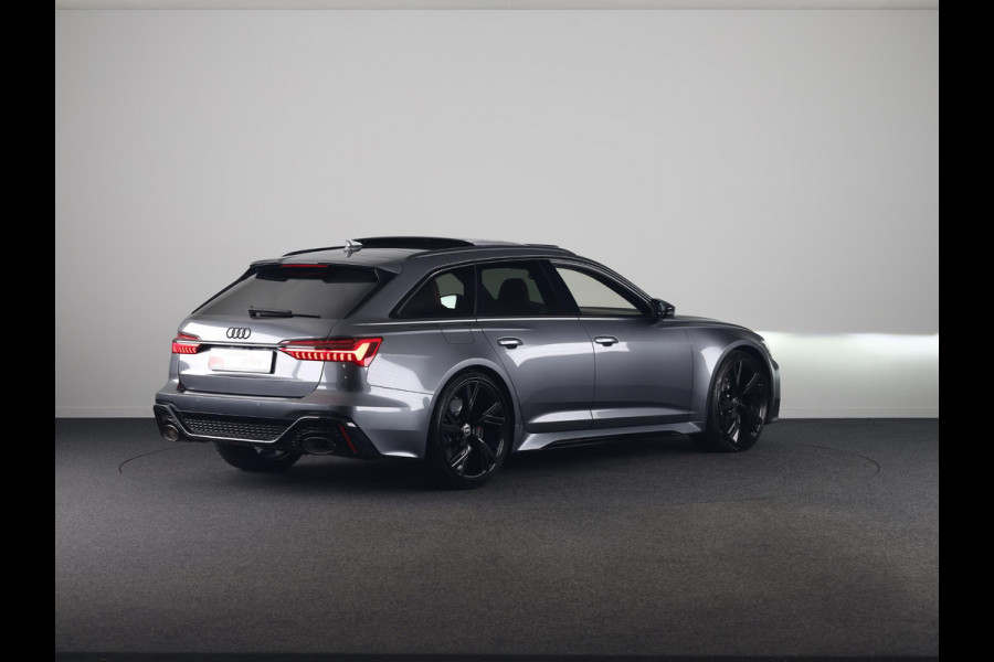 Audi RS6 Avant 4.0 TFSI quattro 600pk | Panoramadak | Keramische remmen | Head up Display | B&O | Servo sluiting | Vierwiel besturing |