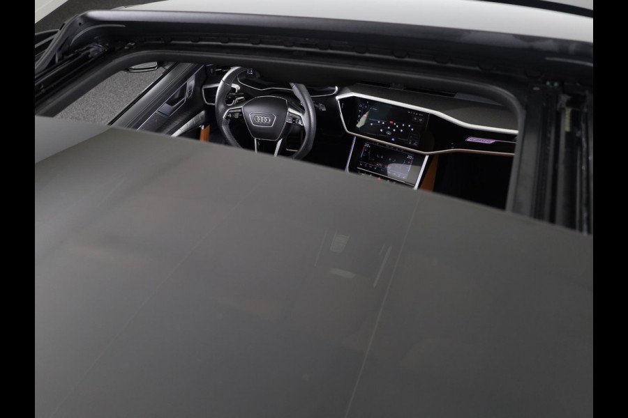 Audi RS6 Avant 4.0 TFSI quattro 600pk | Panoramadak | Keramische remmen | Head up Display | B&O | Servo sluiting | Vierwiel besturing |