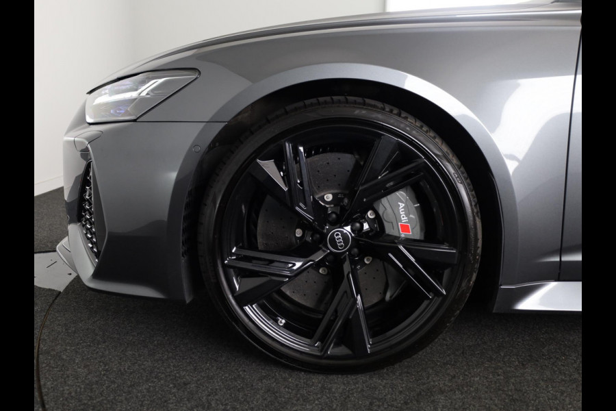 Audi RS6 Avant 4.0 TFSI quattro 600pk | Panoramadak | Keramische remmen | Head up Display | B&O | Servo sluiting | Vierwiel besturing |