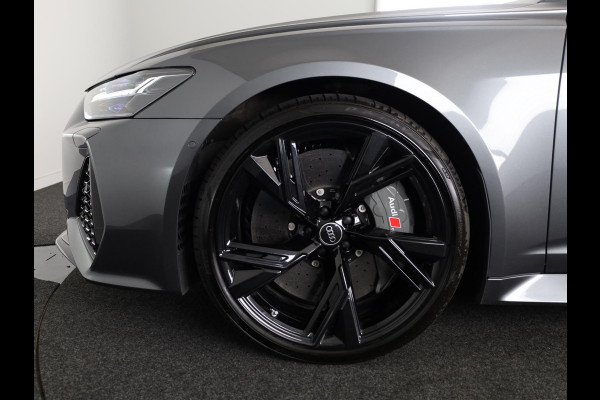 Audi RS6 Avant 4.0 TFSI quattro 600pk | Panoramadak | Keramische remmen | Head up Display | B&O | Servo sluiting | Vierwiel besturing |