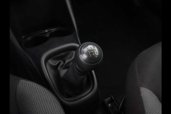 Toyota Aygo 1.0 VVT-i X-Fun Sport + Coral Red Pack | Airco | Privacy Glass | Elektrische ramen |