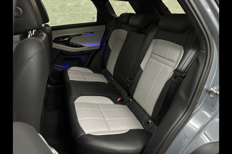 Land Rover Range Rover Evoque 1.5 P300e AWD R-Dynamic | Panorama | Leder | Meridian-Sound | Black-Optic | Sfeerverlichting | Stoelverwarming | Stuurverwarming | Camera | Elek. Achterklep | Voorruit Verwarming | Elektrische Stoelen | Lane Assist |