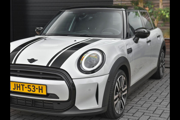 MINI 5-deurs 1.5 Cooper Business Edition Leer Camera Led Navi Cruise