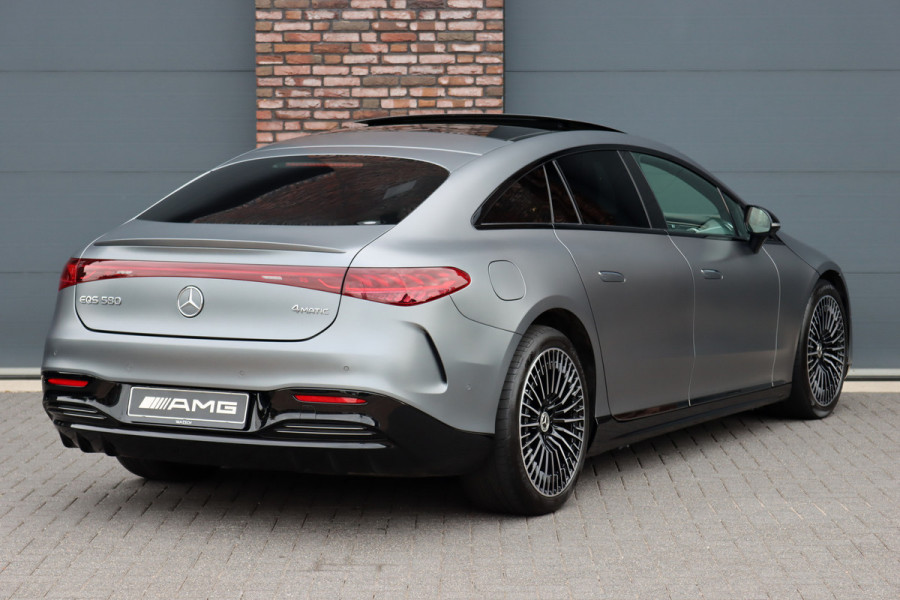 Mercedes-Benz EQS 580 4MATIC AMG Line 108 kWh | Luchtvering | Hyperscreen | Achterasbesturing | Distronic+ | Stoelventilatie | Massage | HUD | Verwarmd Stuurwiel | Digital Light |
