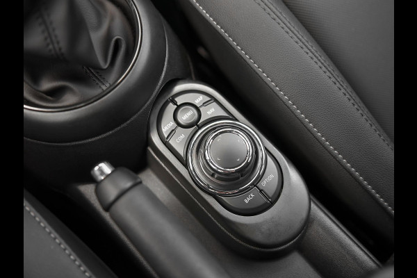 MINI 5-deurs 1.5 Cooper Business Edition Leer Camera Led Navi Cruise