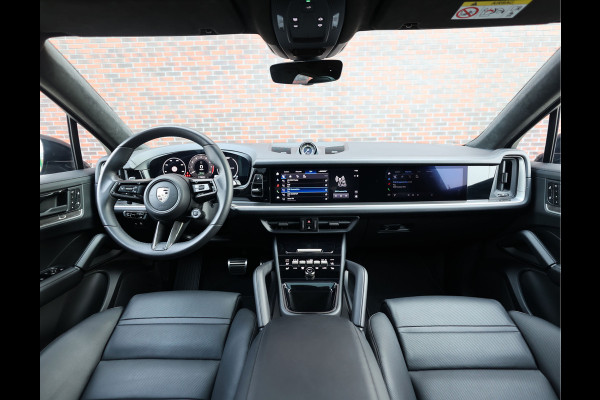 Porsche Cayenne Coupé 4.0 Turbo E-Hybrid | Techart - Pano - Trekhaak - Sport Chrono