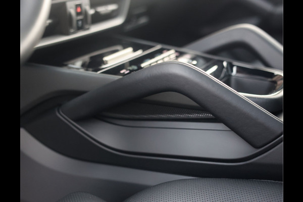 Porsche Cayenne Coupé 4.0 Turbo E-Hybrid | Techart - Pano - Trekhaak - Sport Chrono