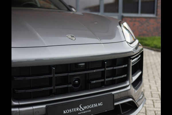 Porsche Cayenne Coupé 4.0 Turbo E-Hybrid | Techart - Pano - Trekhaak - Sport Chrono