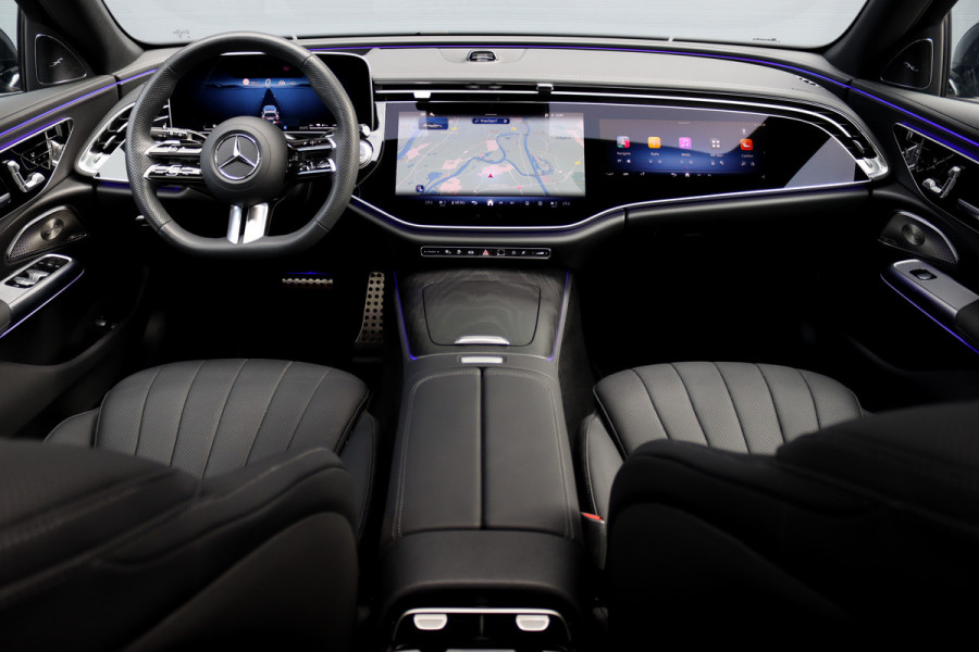 Mercedes-Benz E-Klasse Estate 300 e AMG Line | Hyperscreen | Distronic+ | Nappa Leder | Burmester | Massage | Stoelventilatie | Digital Light | Trekhaak | Pamoramdak | HUD | Verwarmd Stuurwiel |