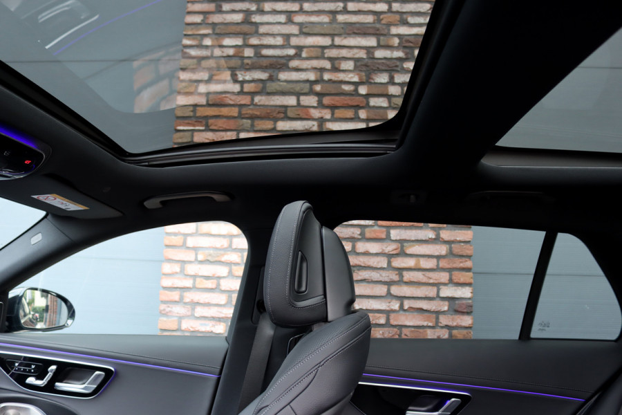 Mercedes-Benz E-Klasse Estate 300 e AMG Line | Hyperscreen | Distronic+ | Nappa Leder | Burmester | Massage | Stoelventilatie | Digital Light | Trekhaak | Pamoramdak | HUD | Verwarmd Stuurwiel |