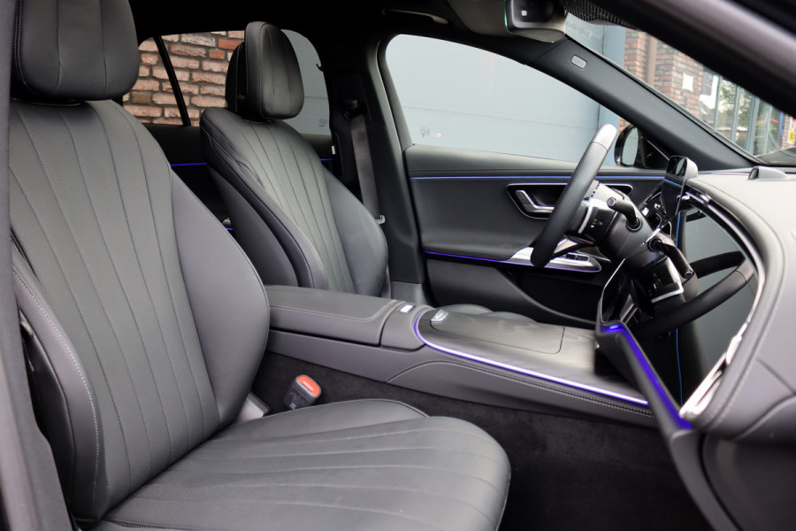 Mercedes-Benz E-Klasse Estate 300 e AMG Line | Hyperscreen | Distronic+ | Nappa Leder | Burmester | Massage | Stoelventilatie | Digital Light | Trekhaak | Pamoramdak | HUD | Verwarmd Stuurwiel |