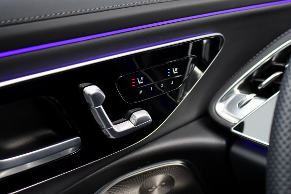 Mercedes-Benz E-Klasse Estate 300 e AMG Line | Hyperscreen | Distronic+ | Nappa Leder | Burmester | Massage | Stoelventilatie | Digital Light | Trekhaak | Pamoramdak | HUD | Verwarmd Stuurwiel |