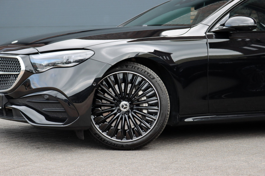 Mercedes-Benz E-Klasse Estate 300 e AMG Line | Hyperscreen | Distronic+ | Nappa Leder | Burmester | Massage | Stoelventilatie | Digital Light | Trekhaak | Pamoramdak | HUD | Verwarmd Stuurwiel |
