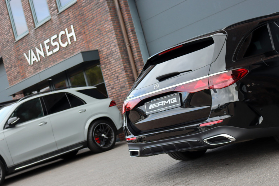 Mercedes-Benz E-Klasse Estate 300 e AMG Line | Hyperscreen | Distronic+ | Nappa Leder | Burmester | Massage | Stoelventilatie | Digital Light | Trekhaak | Pamoramdak | HUD | Verwarmd Stuurwiel |