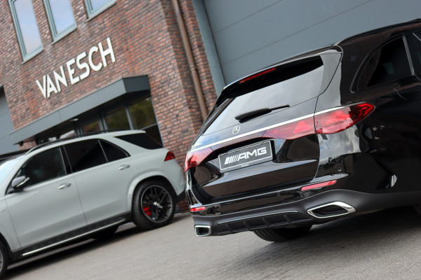 Mercedes-Benz E-Klasse Estate 300 e AMG Line | Hyperscreen | Distronic+ | Nappa Leder | Burmester | Massage | Stoelventilatie | Digital Light | Trekhaak | Pamoramdak | HUD | Verwarmd Stuurwiel |