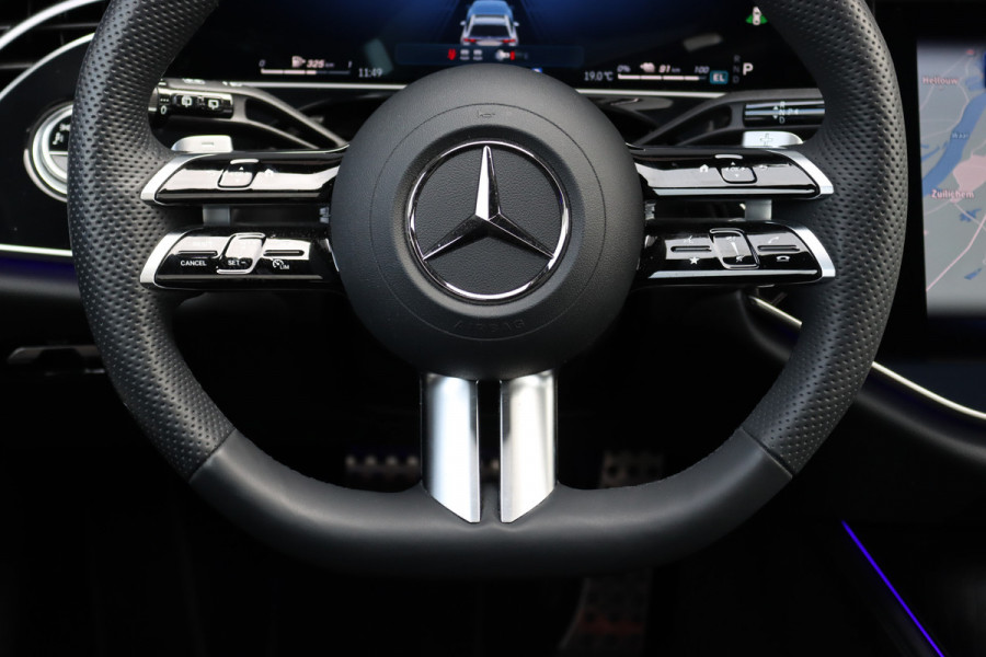 Mercedes-Benz E-Klasse Estate 300 e AMG Line | Hyperscreen | Distronic+ | Nappa Leder | Burmester | Massage | Stoelventilatie | Digital Light | Trekhaak | Pamoramdak | HUD | Verwarmd Stuurwiel |
