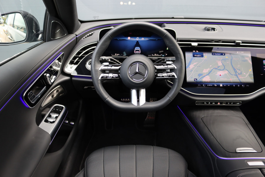 Mercedes-Benz E-Klasse Estate 300 e AMG Line | Hyperscreen | Distronic+ | Nappa Leder | Burmester | Massage | Stoelventilatie | Digital Light | Trekhaak | Pamoramdak | HUD | Verwarmd Stuurwiel |