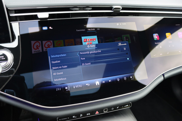 Mercedes-Benz E-Klasse Estate 300 e AMG Line | Hyperscreen | Distronic+ | Nappa Leder | Burmester | Massage | Stoelventilatie | Digital Light | Trekhaak | Pamoramdak | HUD | Verwarmd Stuurwiel |