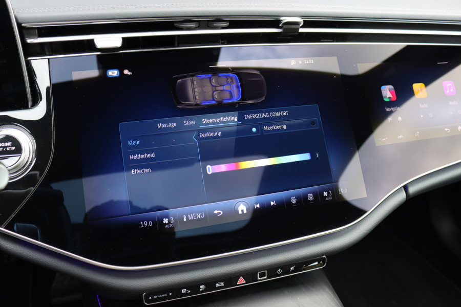 Mercedes-Benz E-Klasse Estate 300 e AMG Line | Hyperscreen | Distronic+ | Nappa Leder | Burmester | Massage | Stoelventilatie | Digital Light | Trekhaak | Pamoramdak | HUD | Verwarmd Stuurwiel |