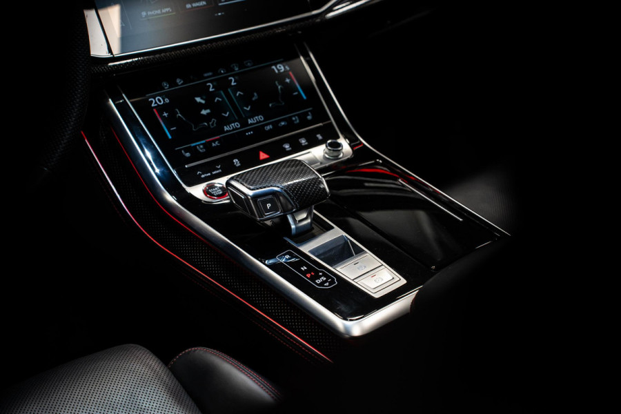 Audi SQ8 4.0 TFSI quattro *Bang & Olufsen / Panorama / Vierwielbesturing / HUD / Surround-view / Standverwarming*