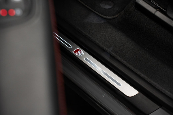 Audi SQ8 4.0 TFSI quattro *Bang & Olufsen / Panorama / Vierwielbesturing / HUD / Surround-view / Standverwarming*