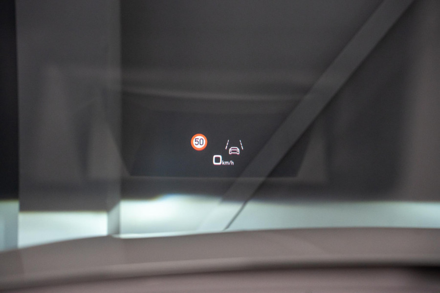 Audi SQ8 4.0 TFSI quattro *Bang & Olufsen / Panorama / Vierwielbesturing / HUD / Surround-view / Standverwarming*