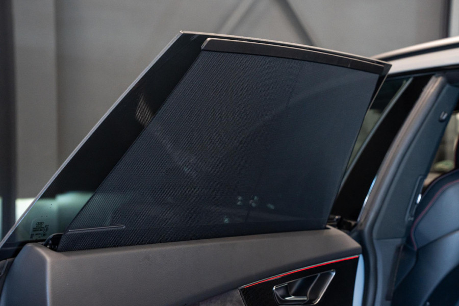 Audi SQ8 4.0 TFSI quattro *Bang & Olufsen / Panorama / Vierwielbesturing / HUD / Surround-view / Standverwarming*