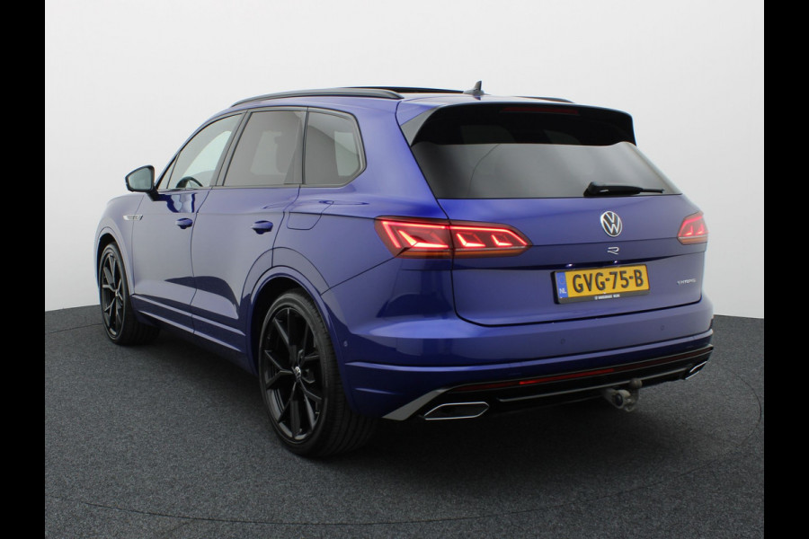 Volkswagen Touareg 3.0 TSi 4MOTION R | Panodak | Stoelkoeling | Trekhaak | Luchtvering | 22'' | Prijs Rijklaar!!