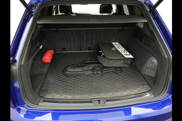 Volkswagen Touareg 3.0 TSi 4MOTION R | Panodak | Stoelkoeling | Trekhaak | Luchtvering | 22'' | Prijs Rijklaar!!